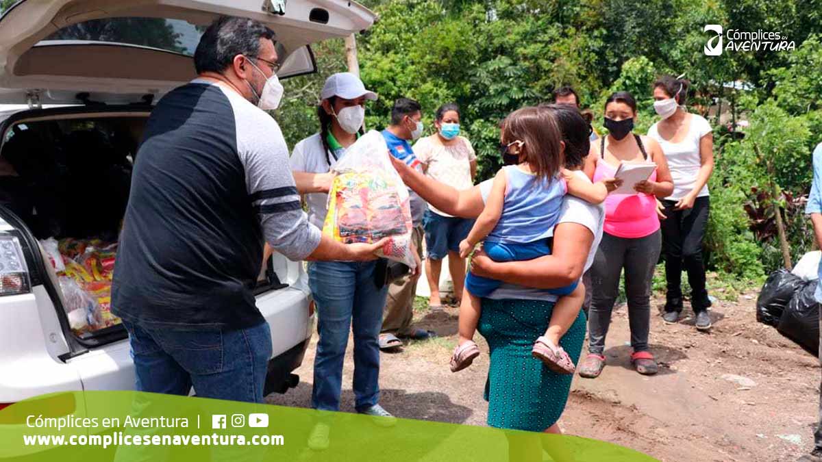donacion-tormenta-amanda-complices