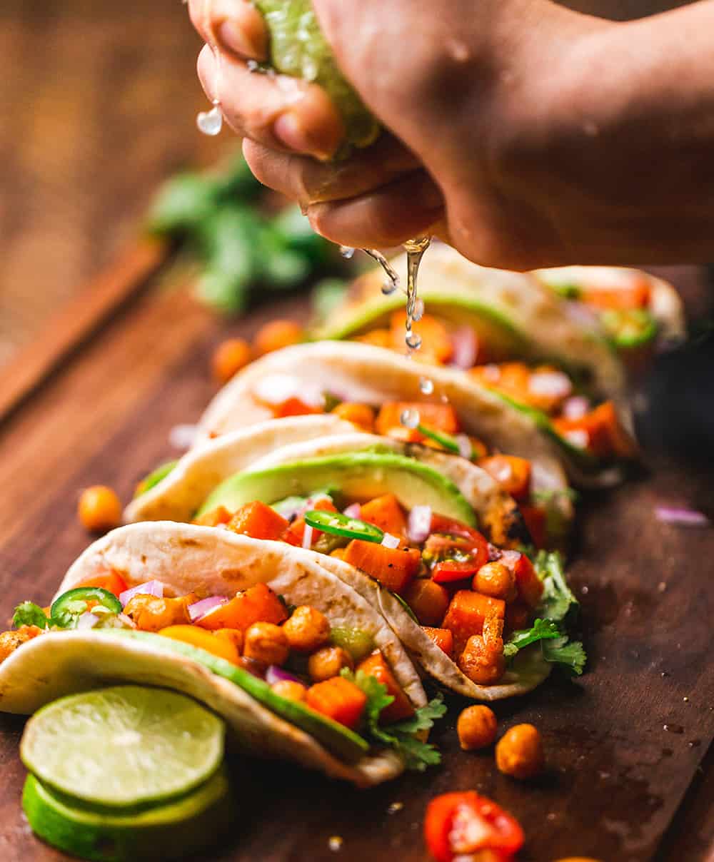 Gastronomia_Tacos_ComplicesEnAventura_mexico_ElSalvador